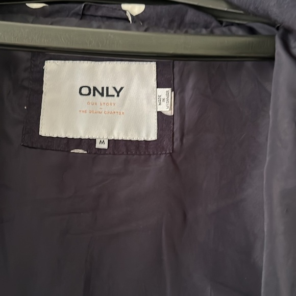 Hooded Trench coat navy blue and white polka dots size medium. Knee length - Picture 5 of 6